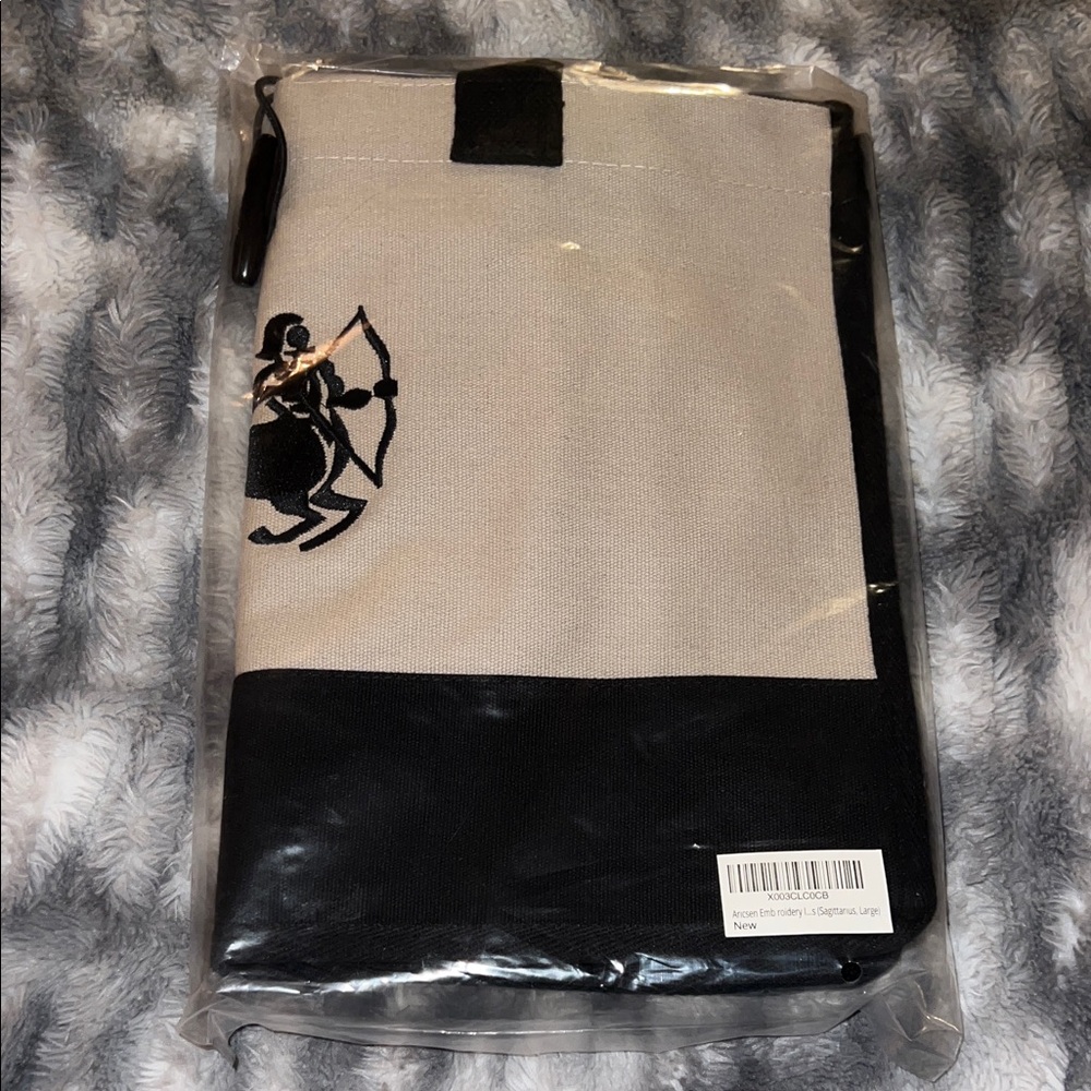 Black and cream Sagittarius tote